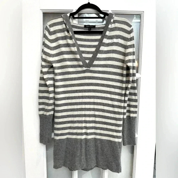 BCBGMAXAZRIA Y2K Grey & Cream Stripe Angora Wool Hooded Sweater Size Large L - Picture 9 of 9